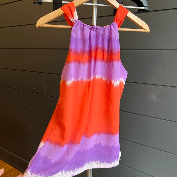 $8 when bundled Banana Republic Camisole in Fuchsia and Orange - Bundle Discount - Picture 2 of 8